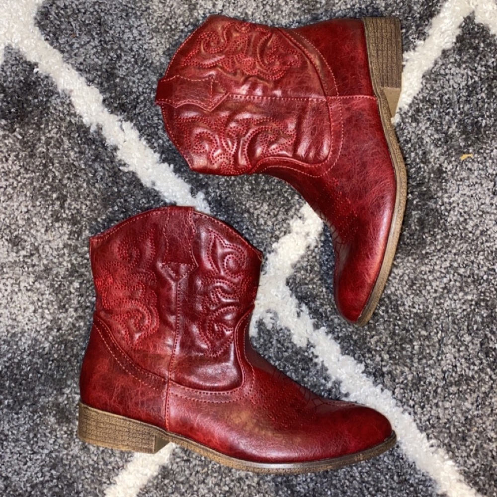 Cat & Jack cowgirl boots